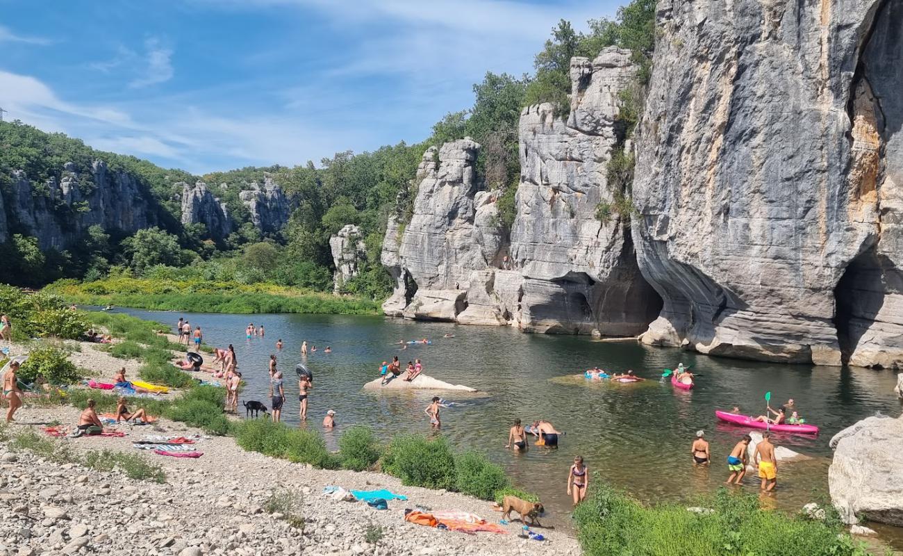 Photo de Casteljau Beach avec terrain rocheux de surface