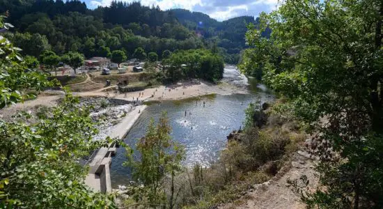 Plan D'eau De Chambaud Beach