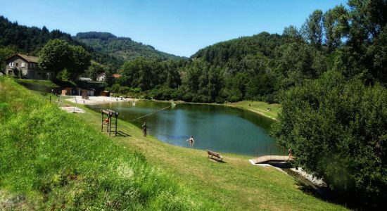 Plan D'eau Beach