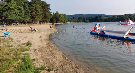 Montagnes Lake Beach