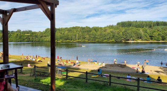 Lac de Viam Beach