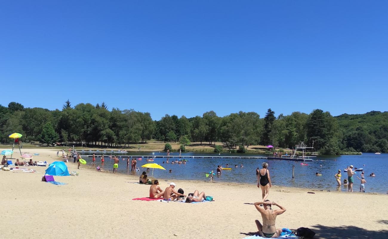 Photo de Lac de Miel Beach avec sable beige de surface