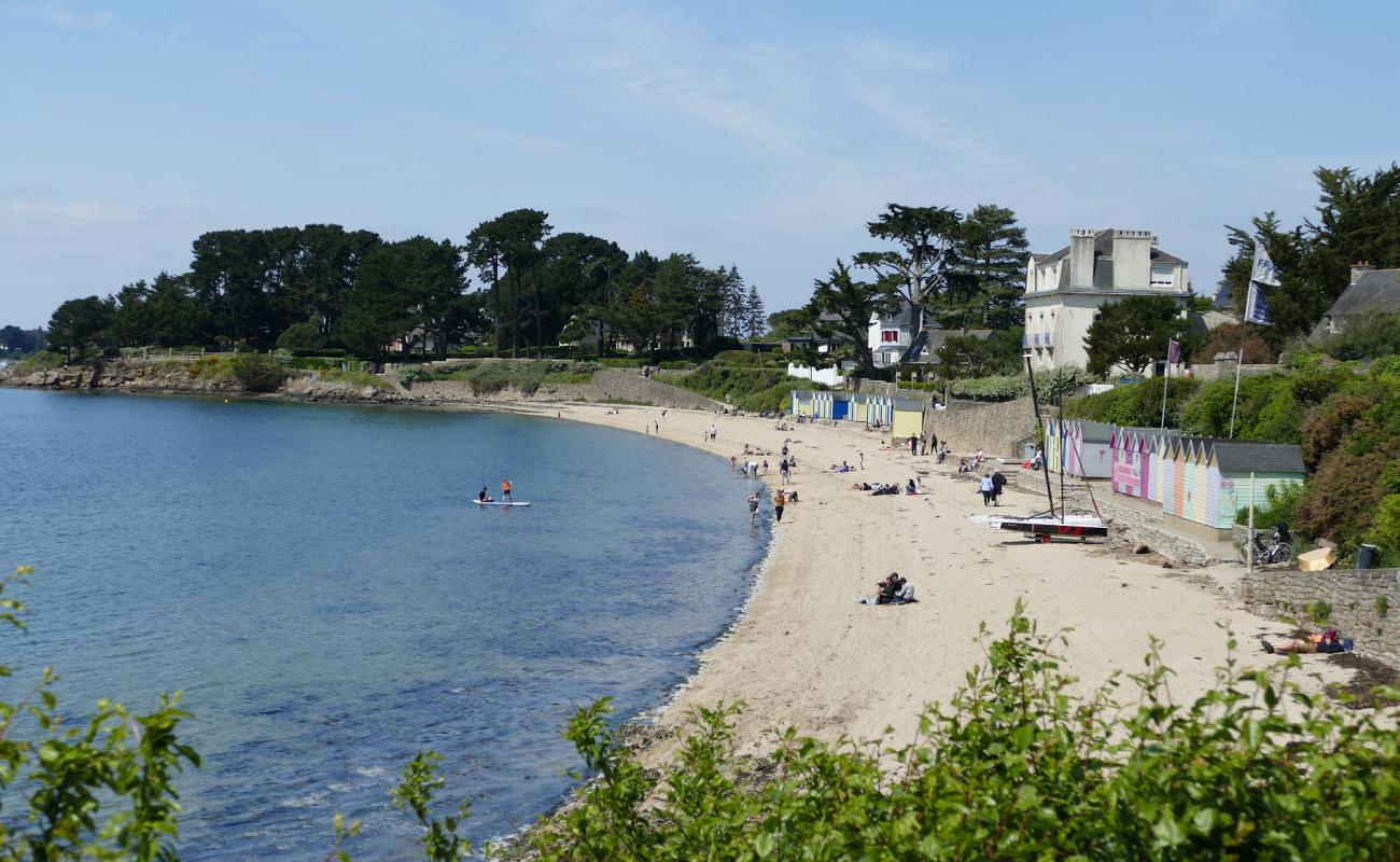 Photo de Drehen Beach avec sable beige de surface