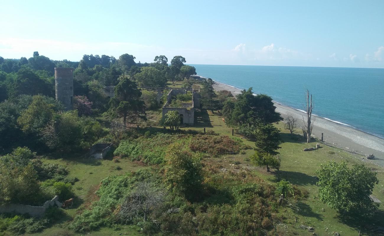 Photo de Varcha beach avec caillou clair de surface