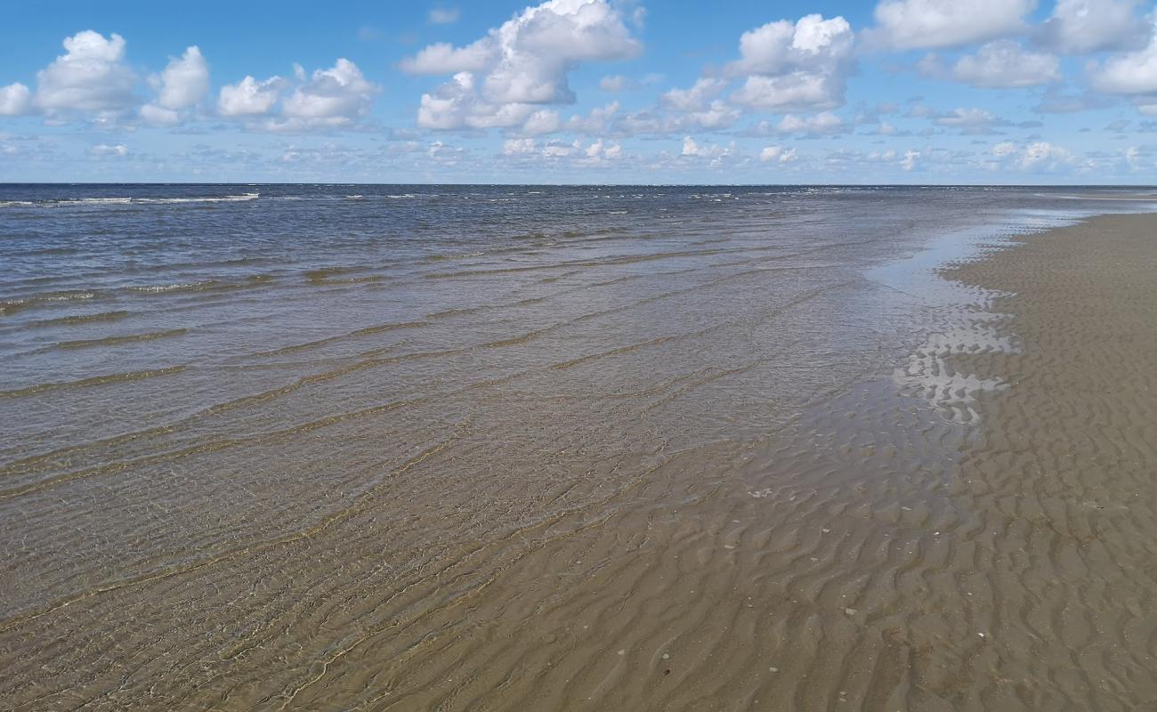 Photo de Böhler Strand avec sable beige de surface