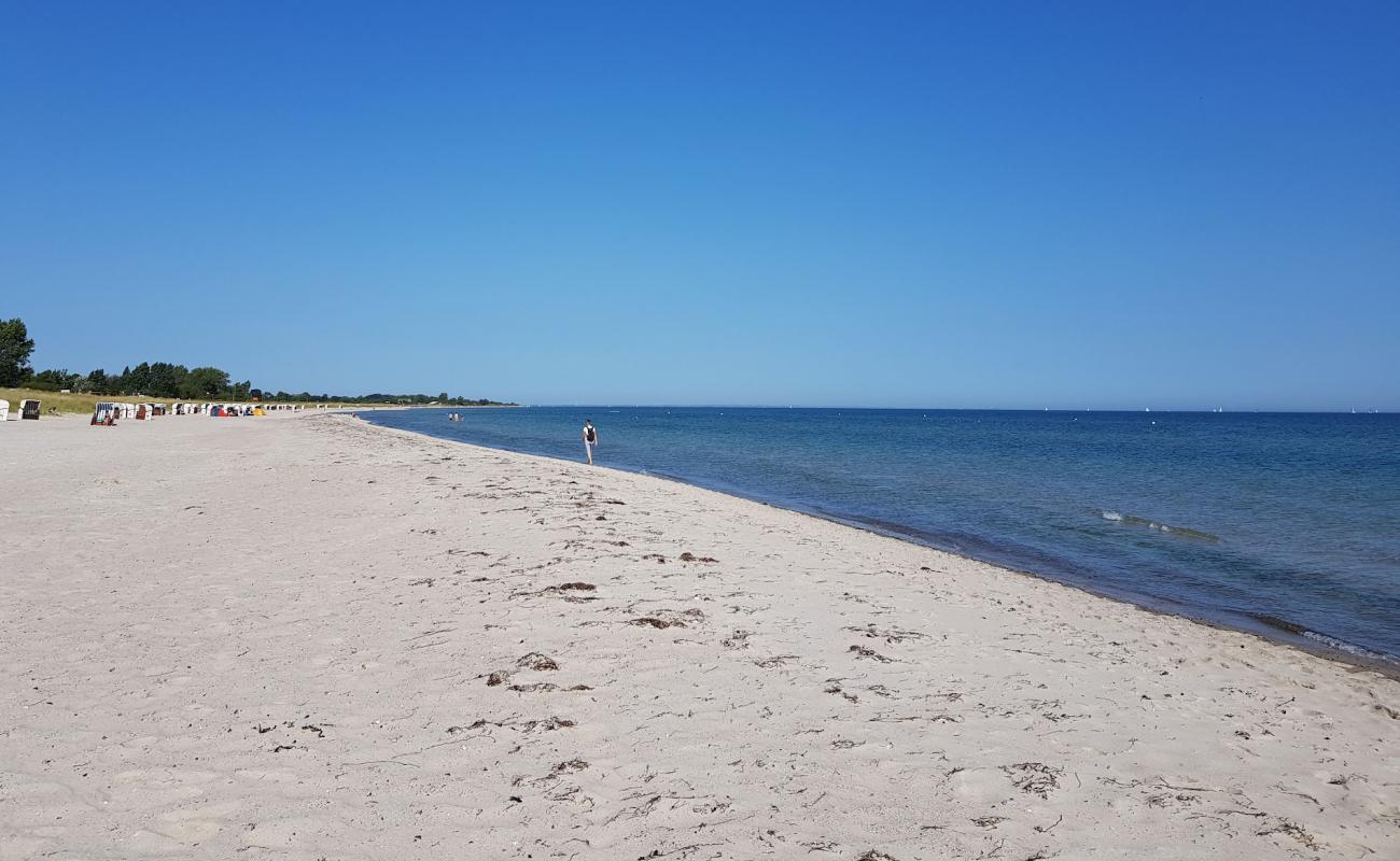 Photo de Plage de Kronsgaard avec sable beige de surface