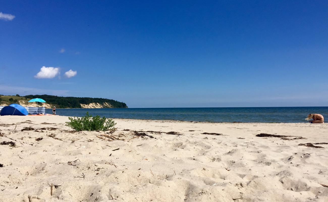 Photo de Sudstrand Gohren avec sable lumineux de surface