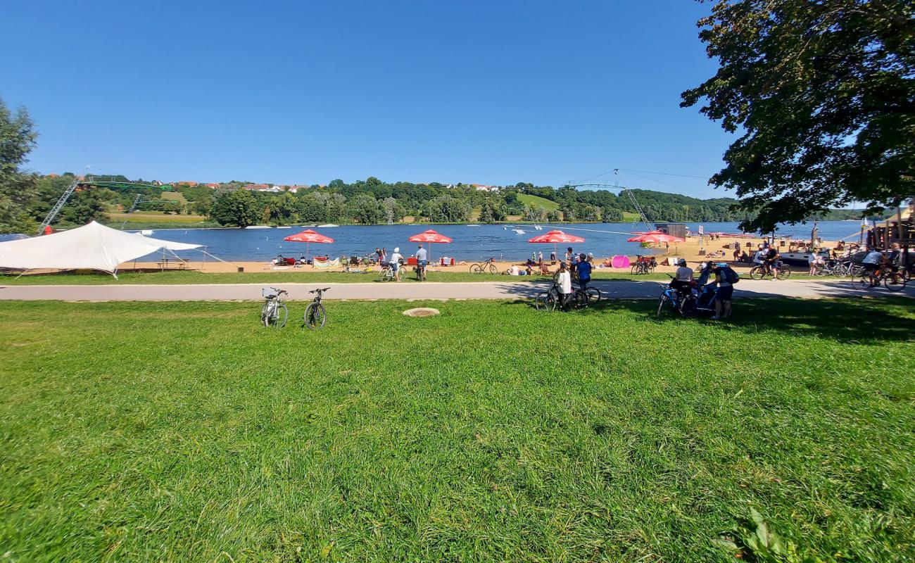 Photo de Spielplatz Wakepark Brombachsee avec sable lumineux de surface