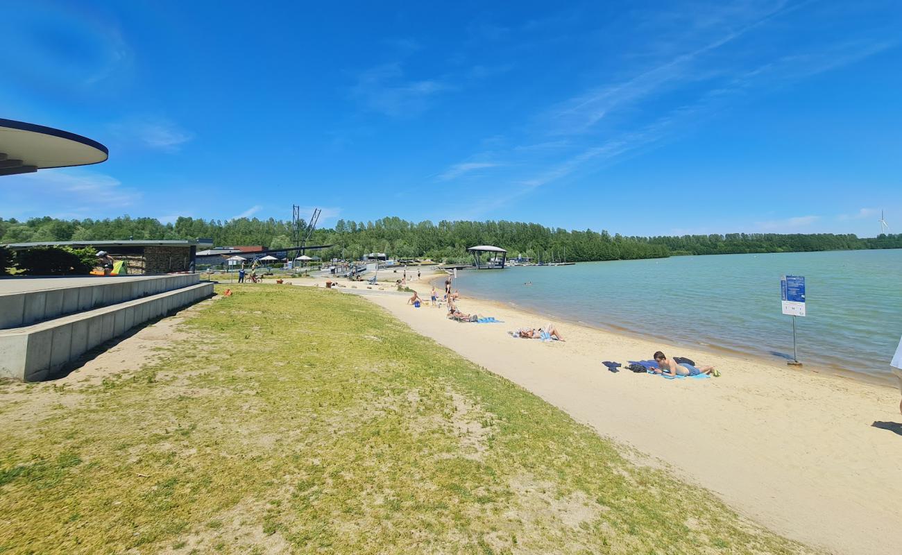Photo de Blausteinsee Beach avec sable beige de surface