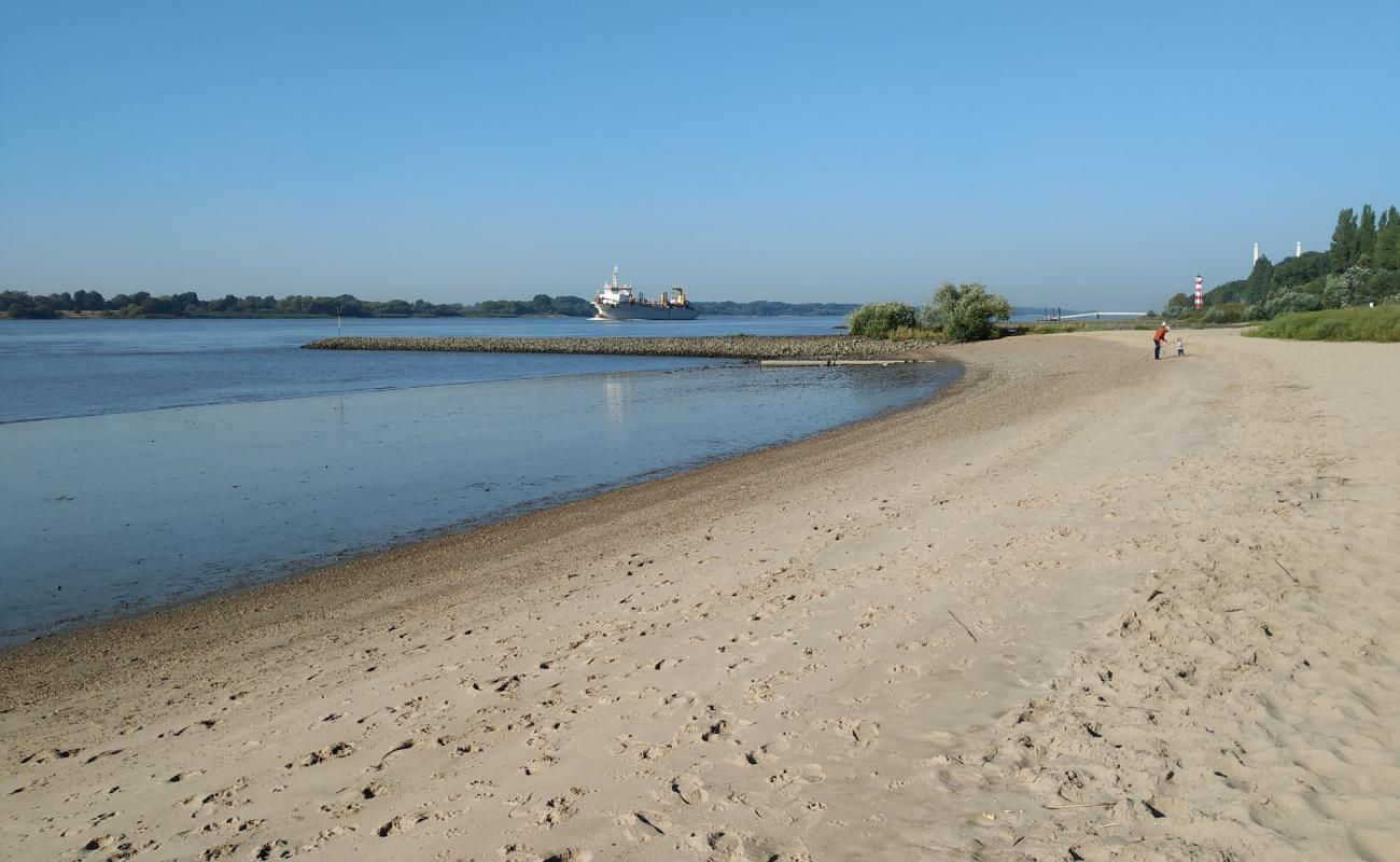 Photo de Falkensteiner Ufer avec sable fin et lumineux de surface