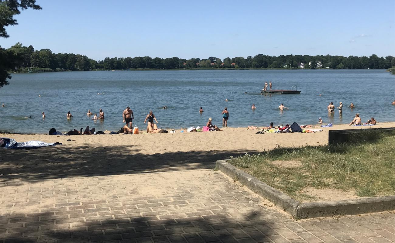 Photo de Freibad Mullrose Beach avec sable lumineux de surface