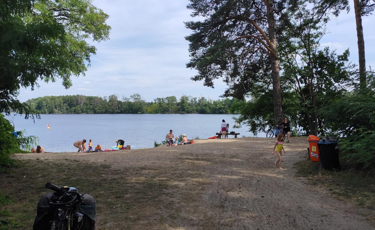 Photo de Kleistpark Strandbad avec herbe de surface