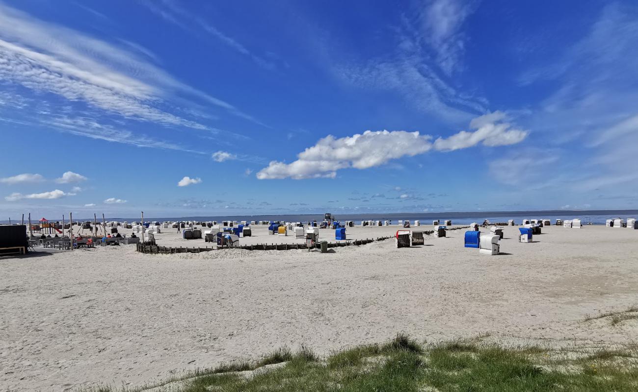 Photo de Plage de Harlesiel avec béton de surface