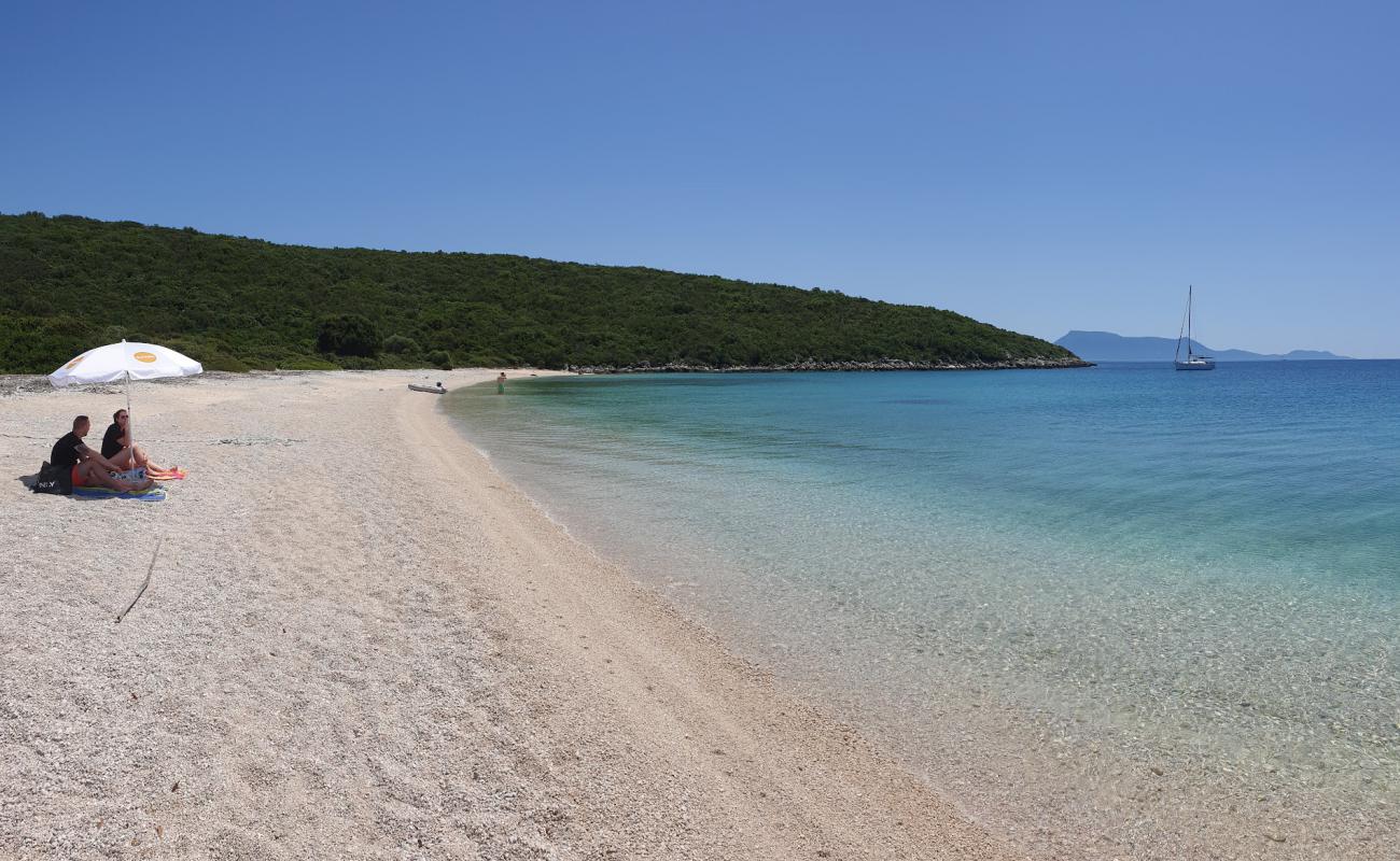 Photo de Varko 3 beach avec caillou fin clair de surface