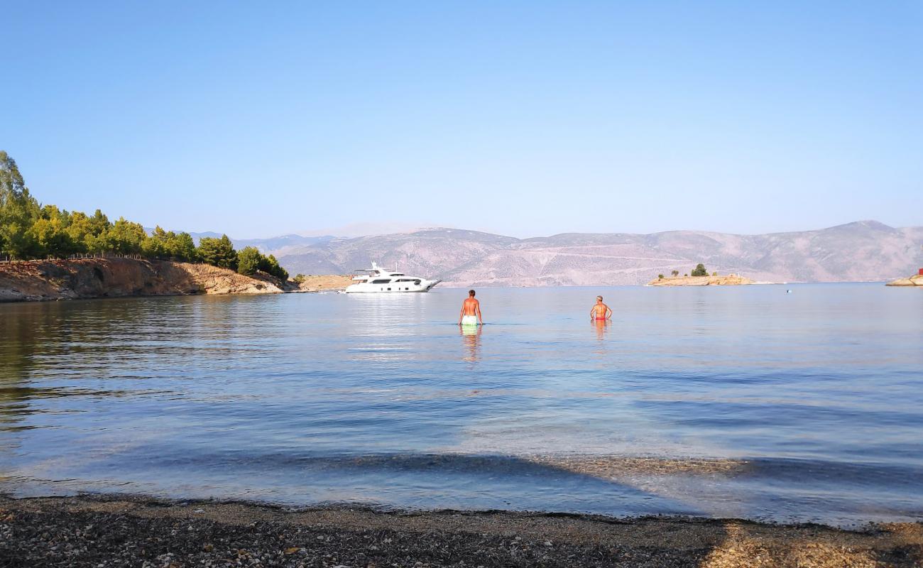 Photo de Giannakis beach avec caillou clair de surface