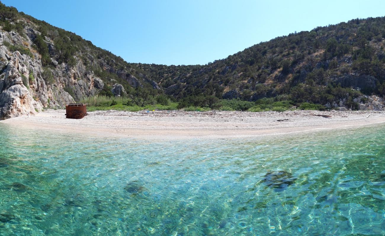 Photo de Zelitsa beach avec caillou fin blanc de surface