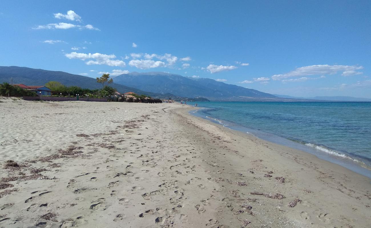 Photo de Kastri-Pori beach avec sable lumineux de surface