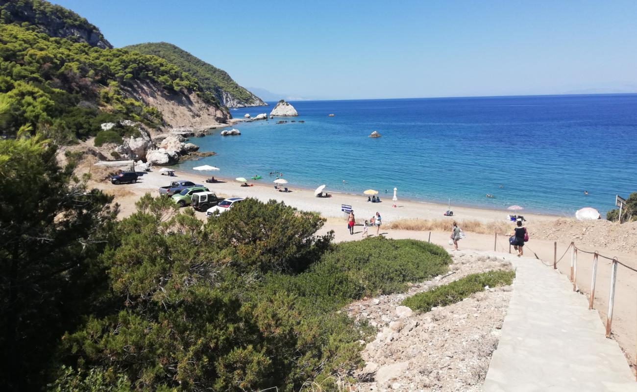 Photo de Scalosia beach avec caillou fin clair de surface