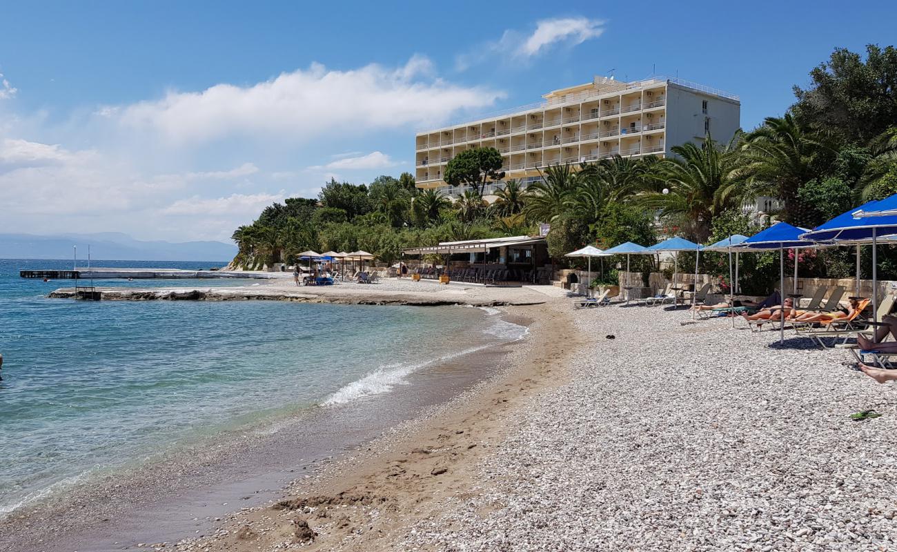 Photo de Pappas Loutraki beach avec caillou fin gris de surface