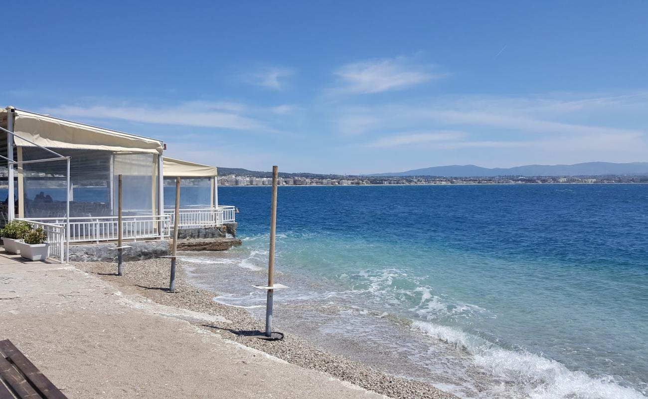 Photo de Neraida beach avec caillou fin gris de surface