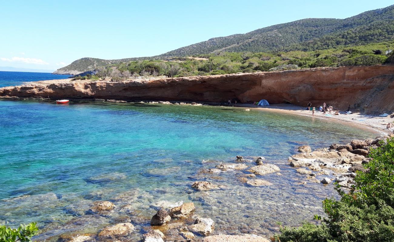 Photo de Paralia Chamolia avec caillou fin brun de surface