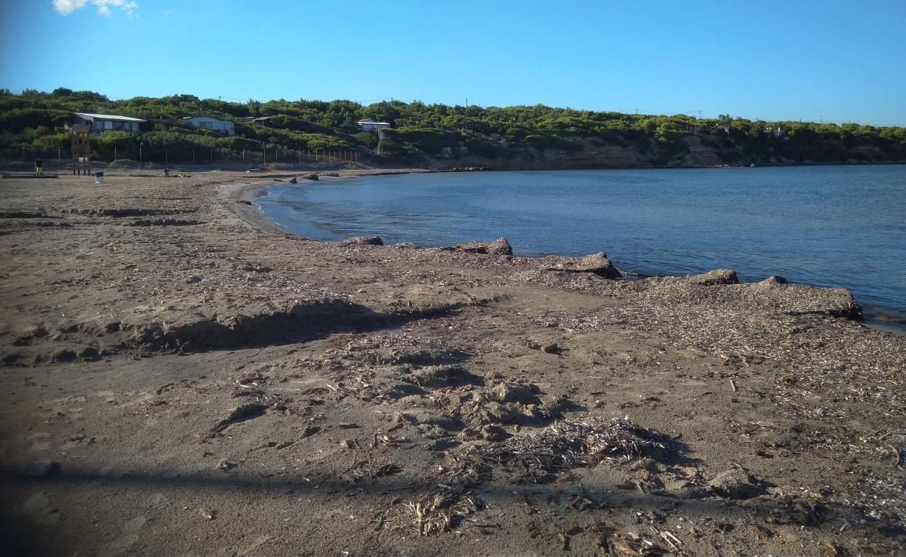 Photo de Avlaki beach avec sable lumineux de surface