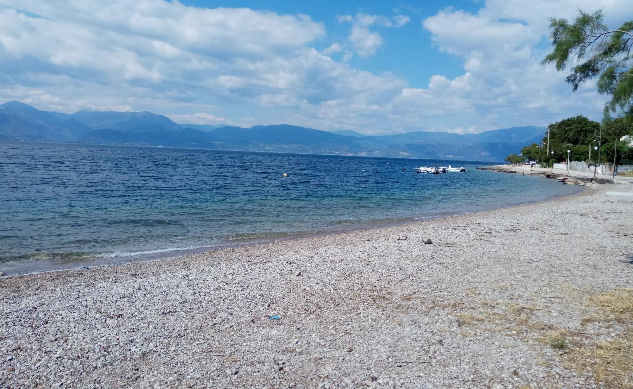 Photo de Paralia Rodinis avec caillou fin gris de surface