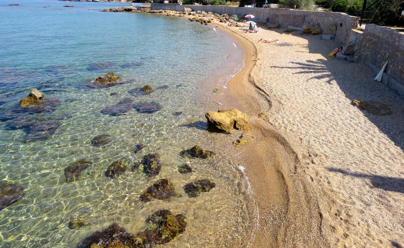 Photo de Halikoura beach avec caillou fin clair de surface