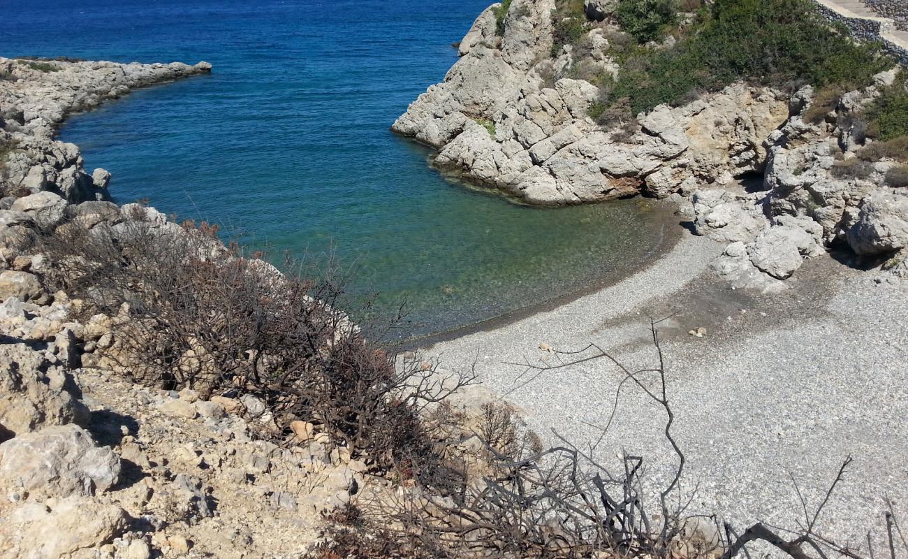 Photo de Paleokastro beach II avec caillou gris de surface