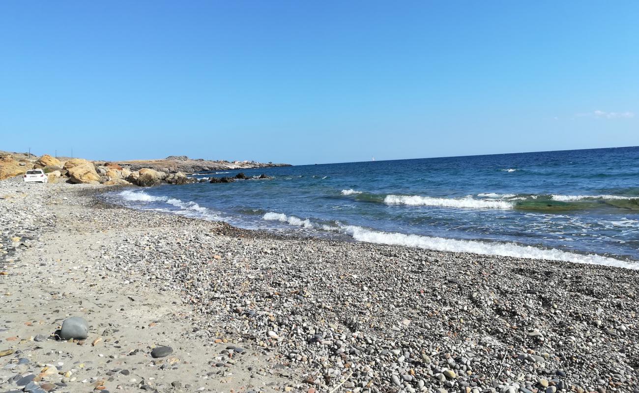 Photo de Rismari beach II avec caillou gris de surface