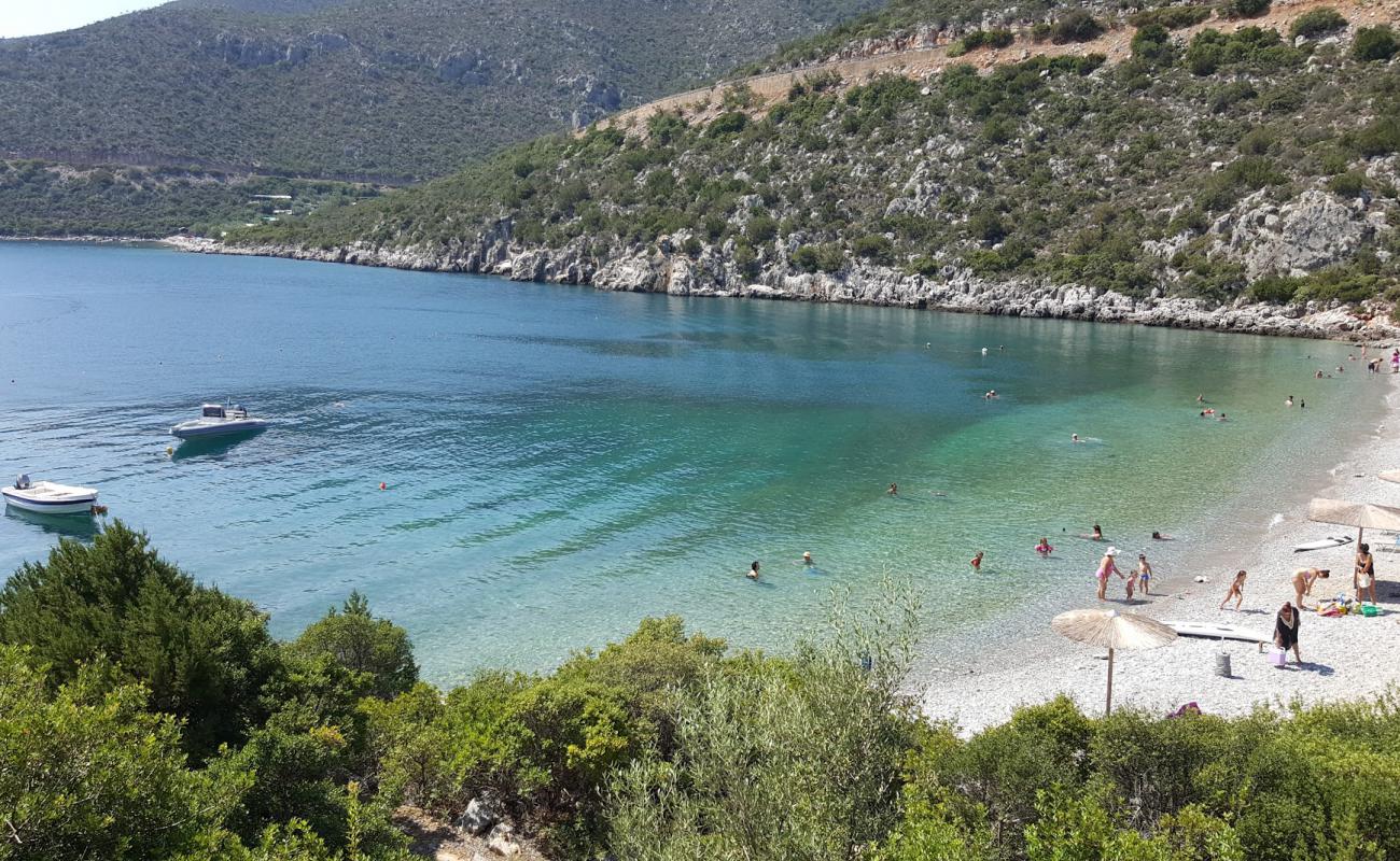 Photo de Agios Dimitriou beach avec caillou clair de surface