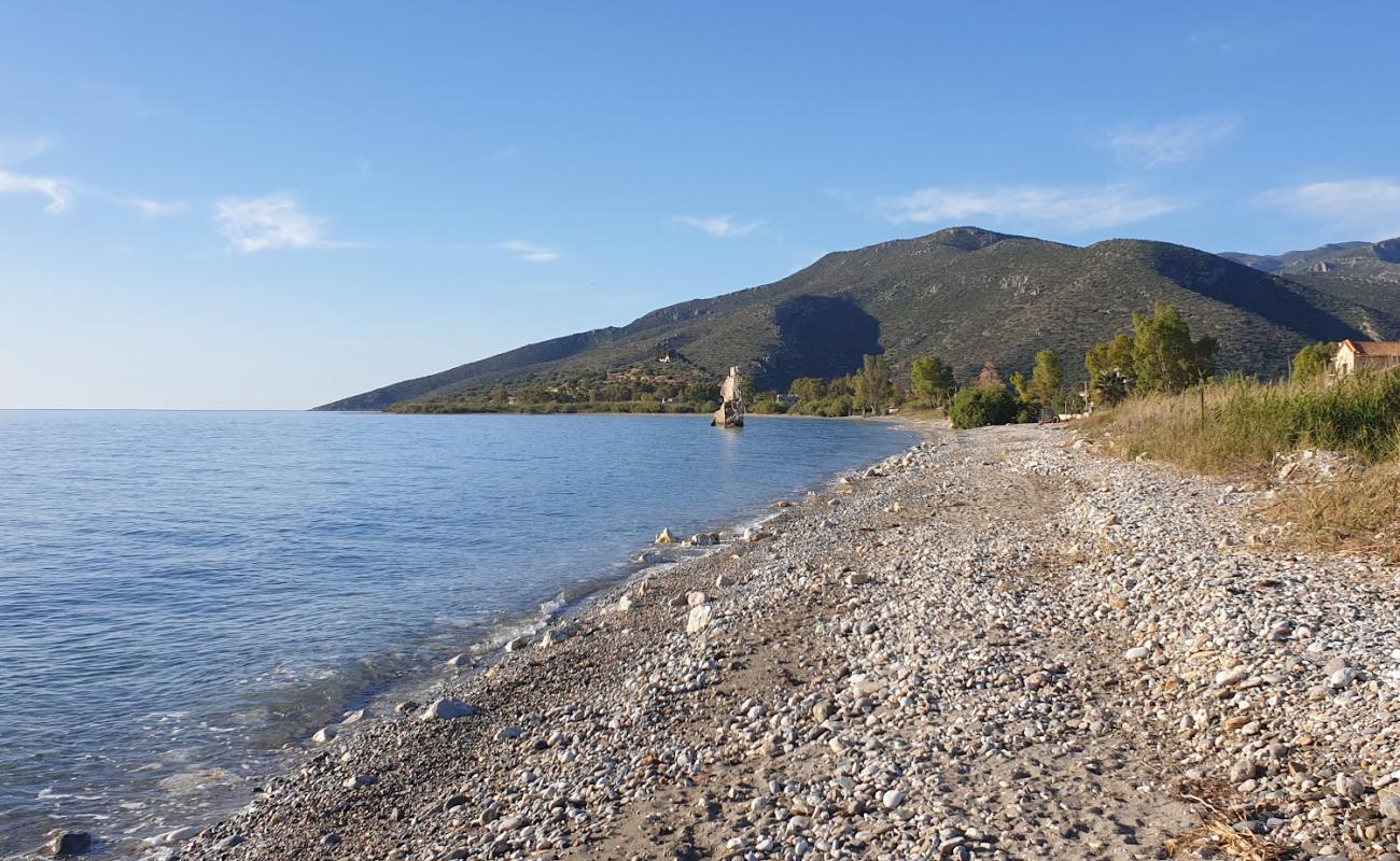 Photo de Mylos Beach avec caillou clair de surface