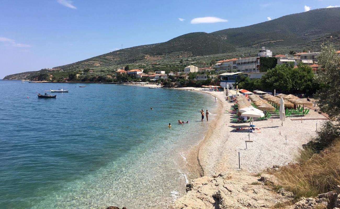 Photo de Paralia Xiropigadou avec caillou fin clair de surface