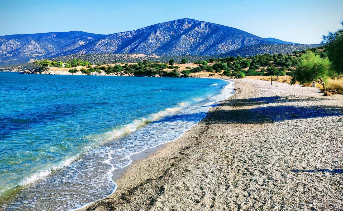 Photo de Lampagianna beach avec caillou fin clair de surface