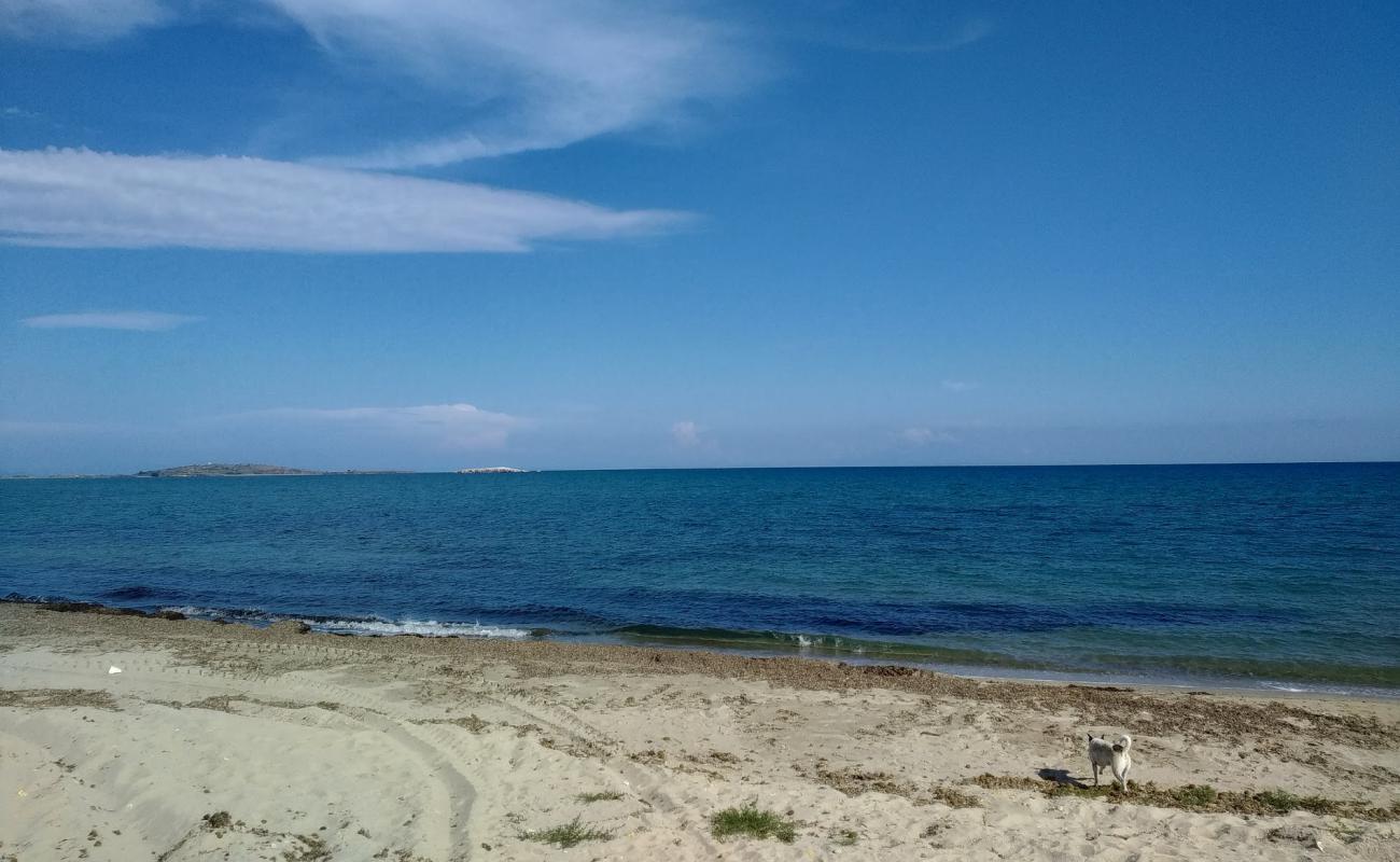 Photo de Glyfada beach avec sable lumineux de surface