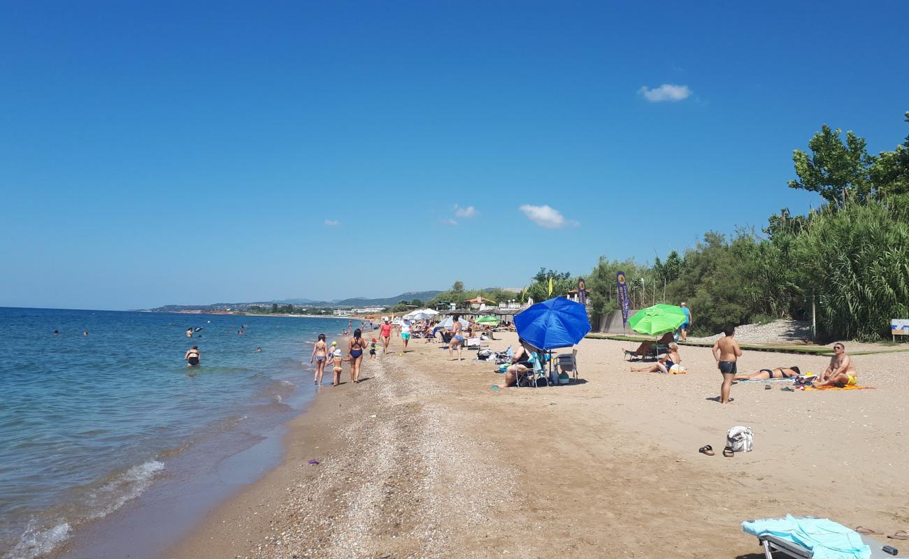 Photo de Saint Georgii beach II avec sable clair avec caillou de surface