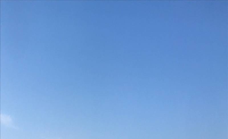 Photo de Peristeres beach avec sable beige fin de surface