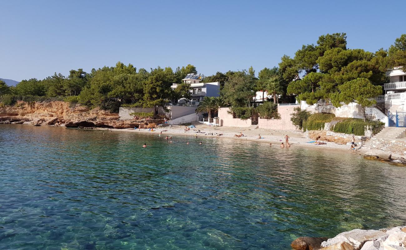 Photo de Nautilus beach avec petits galets beige de surface