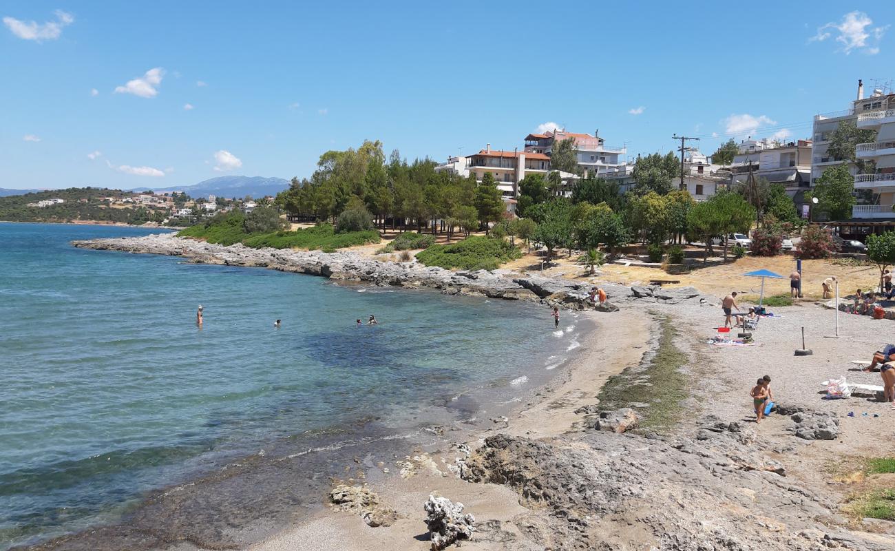 Photo de Panagia Faneromeni avec sable gris de surface