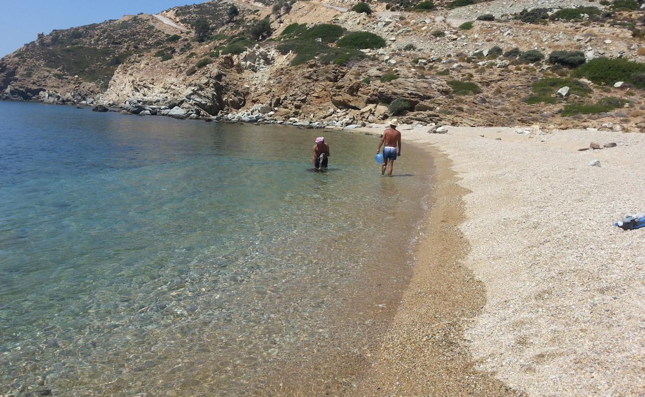 Photo de Erodios 2nd beach avec sable lumineux de surface