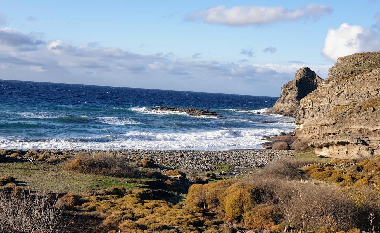 Photo de Agios Efstratos beach III avec petits galets gris de surface