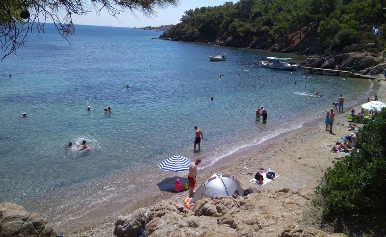 Photo de Paralia Ag. Ermogenis avec sable lumineux de surface