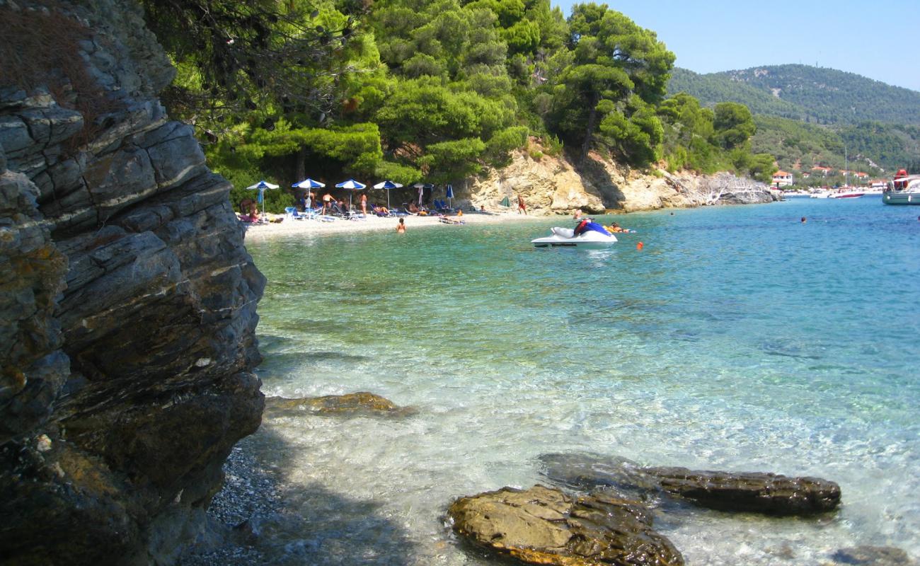 Photo de Andrines beach avec caillou gris de surface