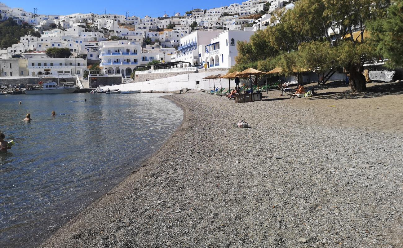 Photo de Paralia Astipaleas avec caillou fin gris de surface