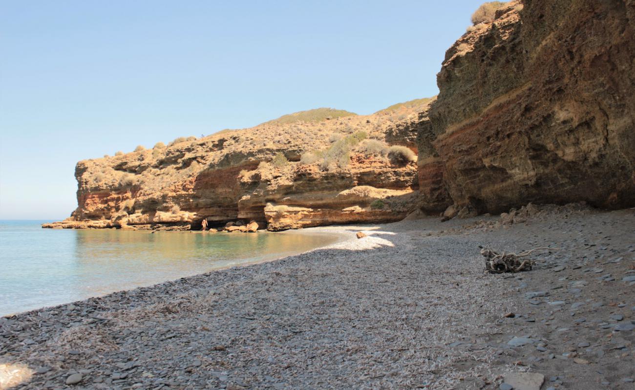 Photo de Papa Mina Beach avec caillou fin gris de surface