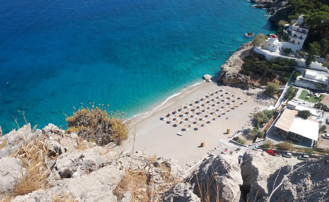 Photo de Kira Panagia beach avec caillou fin clair de surface