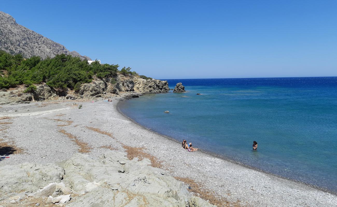 Photo de Vananta beach avec caillou gris de surface