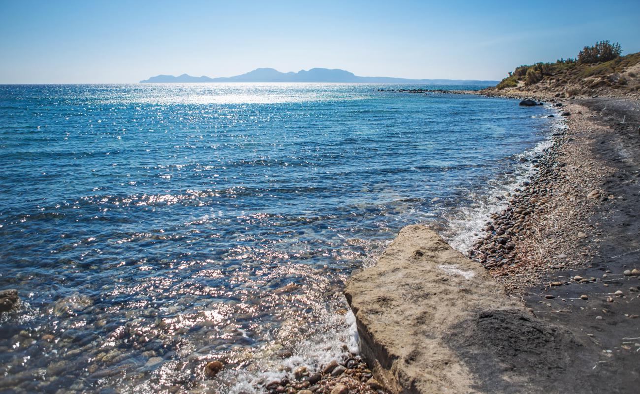 Photo de Robinson Beach II avec sable blanc & rochers de surface