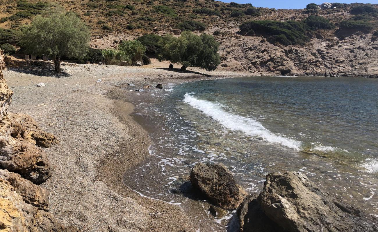 Photo de Saint Nicholas beach avec caillou gris de surface