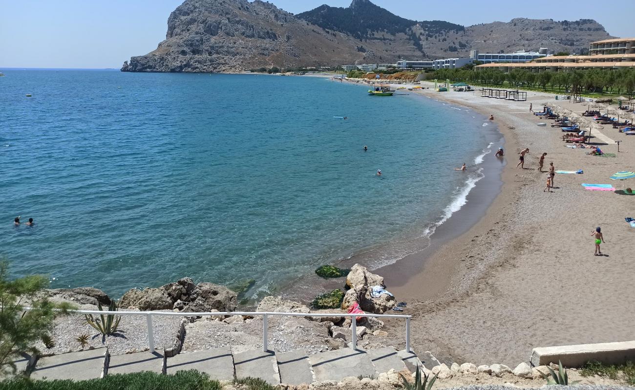 Photo de Plage de Kolimpia II avec sable clair avec caillou de surface